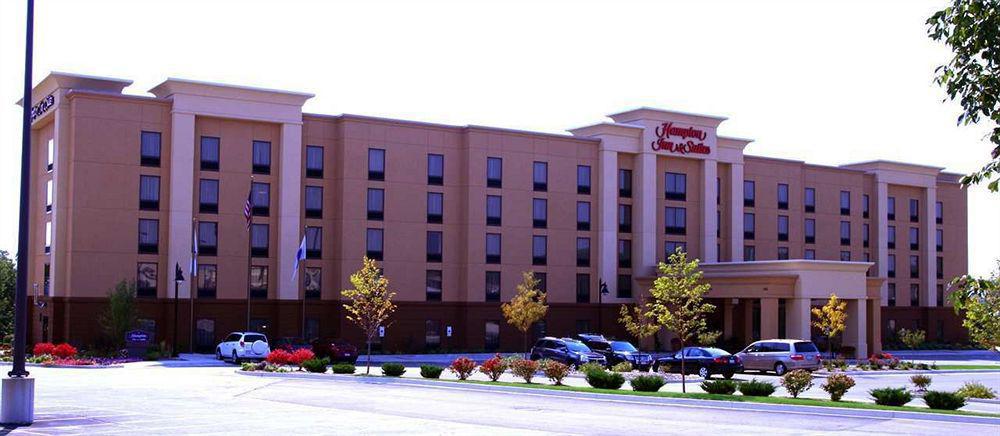 Hampton Inn & Suites Bloomington-Normal Eksteriør billede