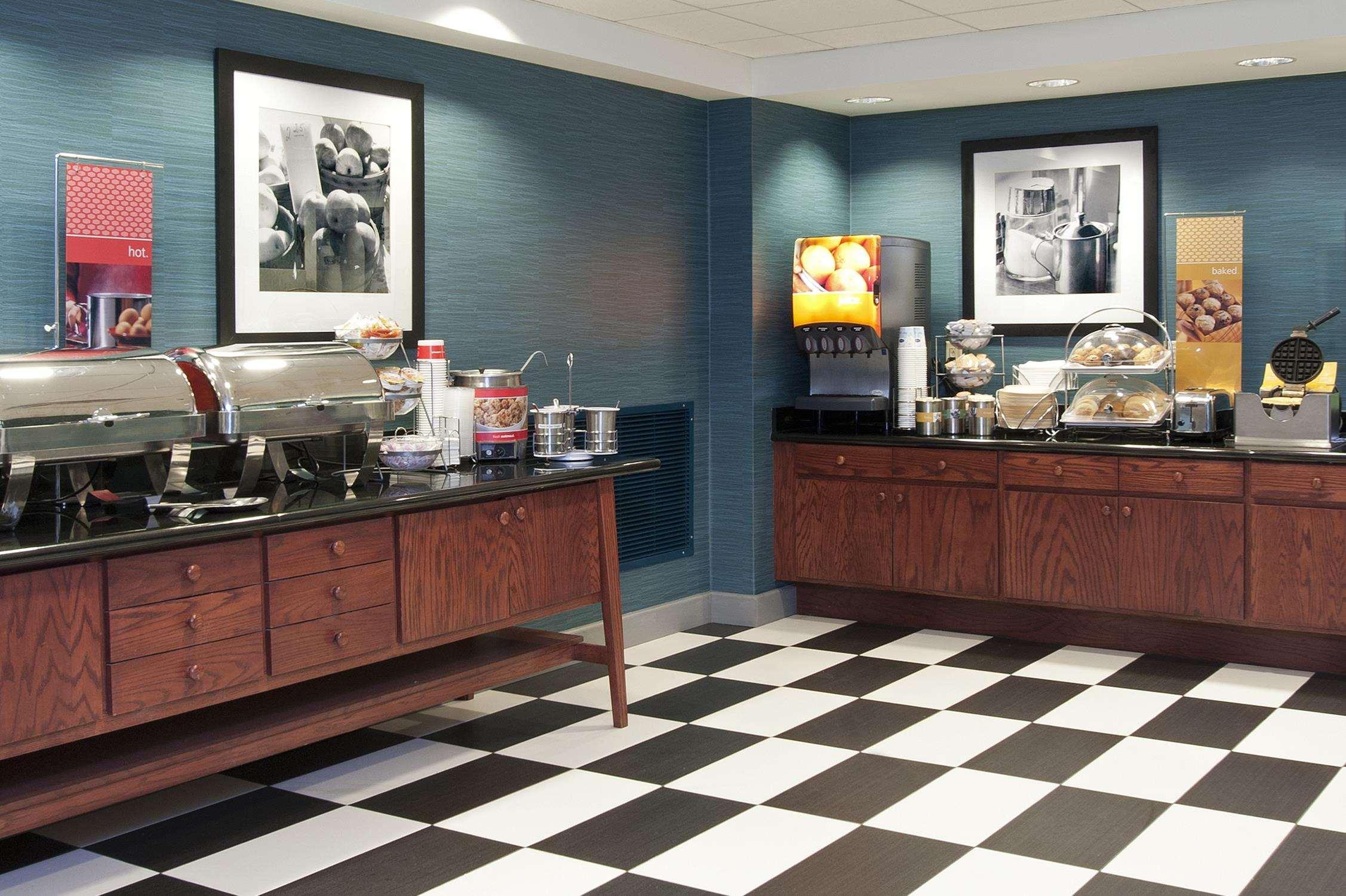 Hampton Inn & Suites Bloomington-Normal Eksteriør billede