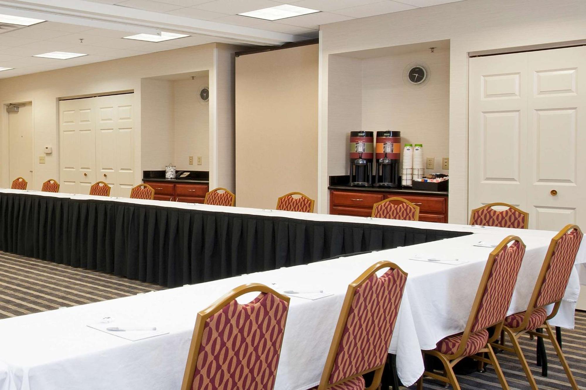 Hampton Inn & Suites Bloomington-Normal Eksteriør billede