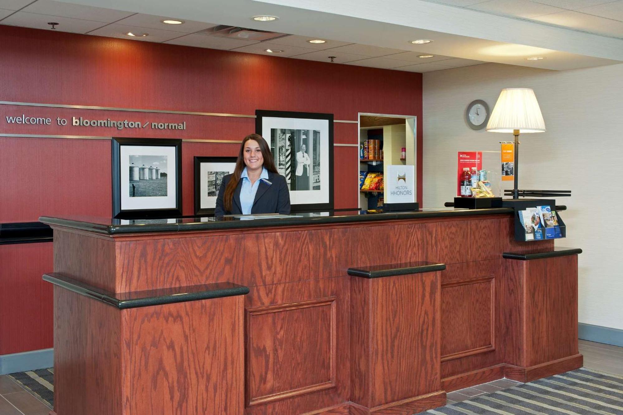 Hampton Inn & Suites Bloomington-Normal Eksteriør billede